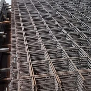 Read more about the article Jual Besi Cor Surabaya Pusat Distributor Material Besi