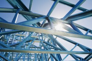 Read more about the article Tren Penggunaan Besi dalam Proyek Infrastruktur di Indonesia